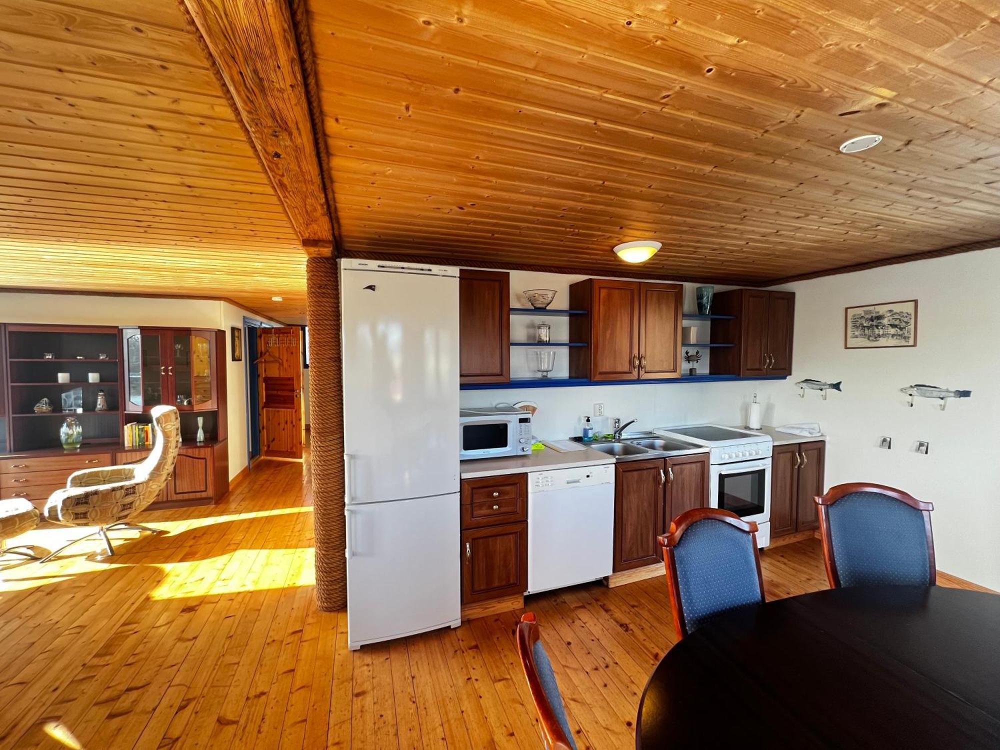 Atlantic Road Seaside Housing Appartement Litlrossoya Buitenkant foto