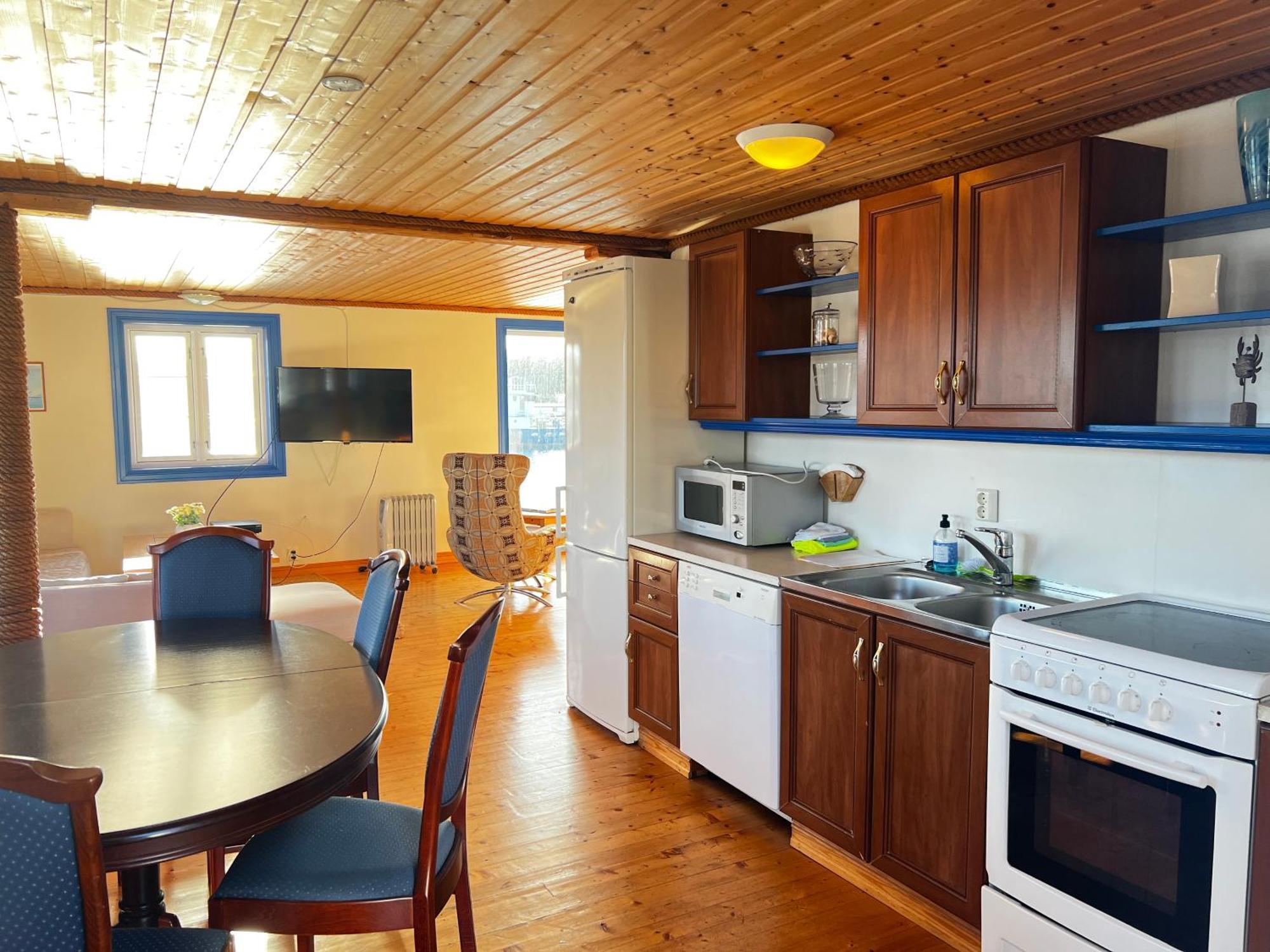 Atlantic Road Seaside Housing Appartement Litlrossoya Buitenkant foto